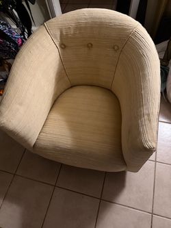 Rolling Barrel chair