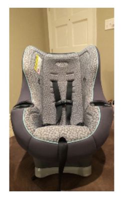 Graco Louis Vuitton Car Seat for Sale in Las Vegas, NV - OfferUp