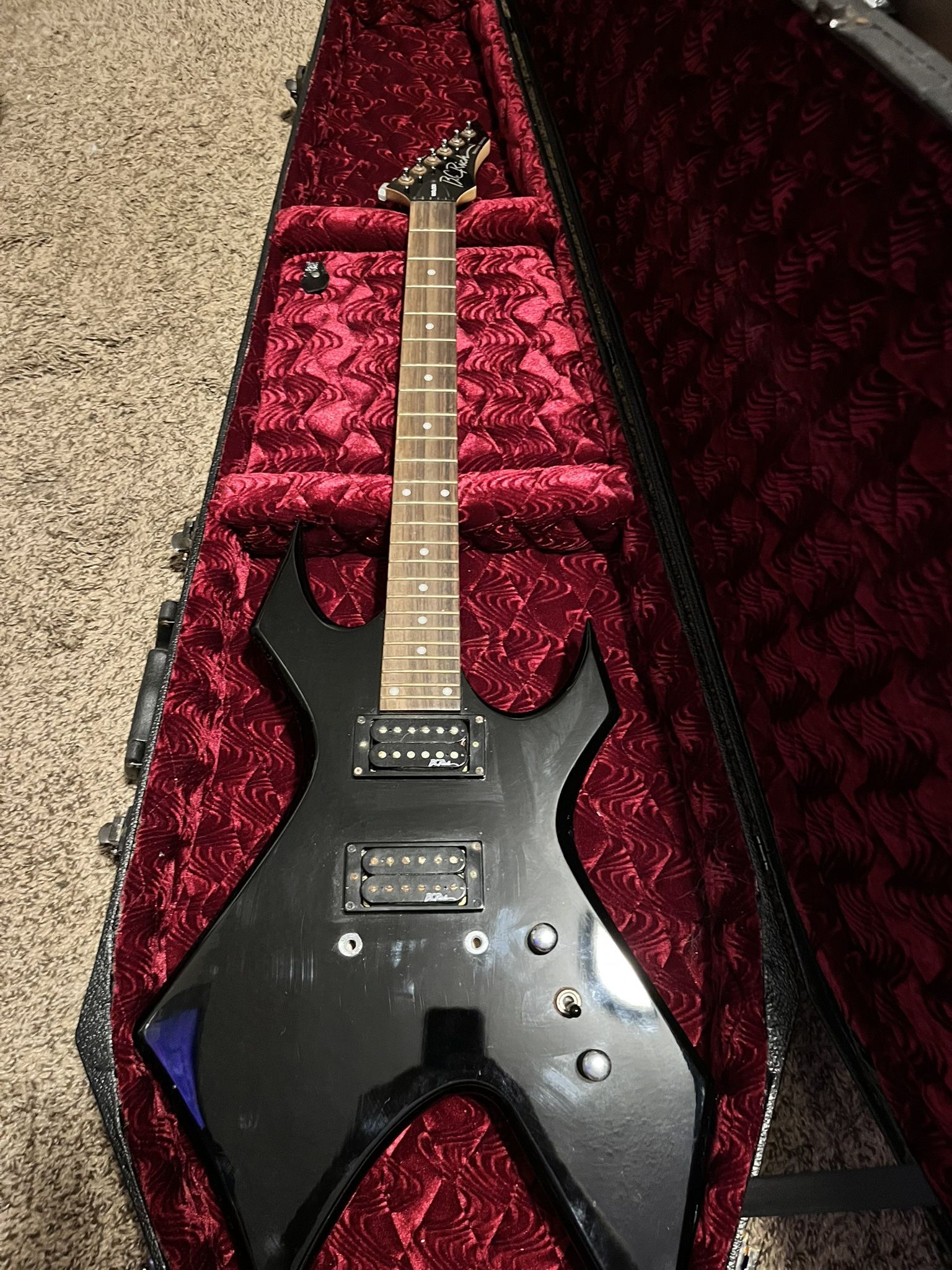 BC Rich Warlock Bronze Series W/ Coffin Case