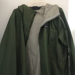 Men’s Xl Patagonia Weatherproof Jacket 