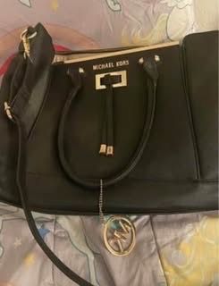 Michael Kors$150