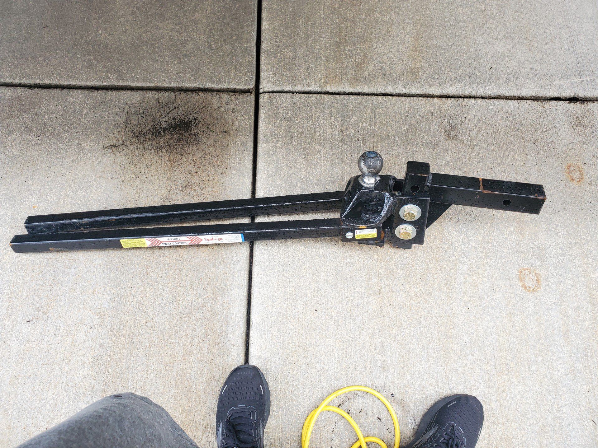 Trailer Hitch Equalizer Weight Distribution System With 4-point Sway Control