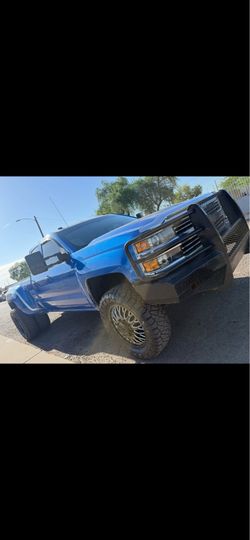 Dually wheels 22” with 37” Nitto