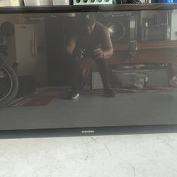 Samsung 50” TV 