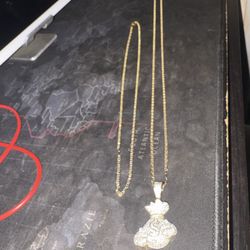 Gucci Diamond Cut Gold 14k Chain With / Ccv Iced Out Mickey Mouse, Money, Sign Charm 