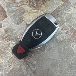 Mercedes Key 