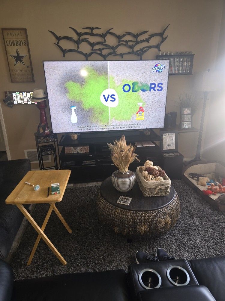 Samsung 75 Inches Smart TV and Sound Bar