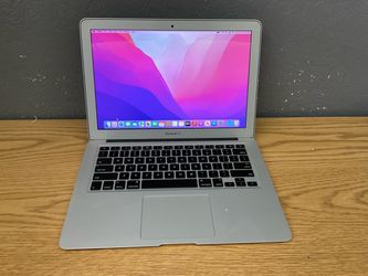 MacBook Air 13" - Mac OS Sonoma