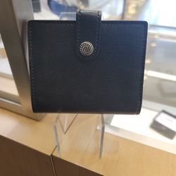 James Avery  Retiring Small Black Snap Wallet 