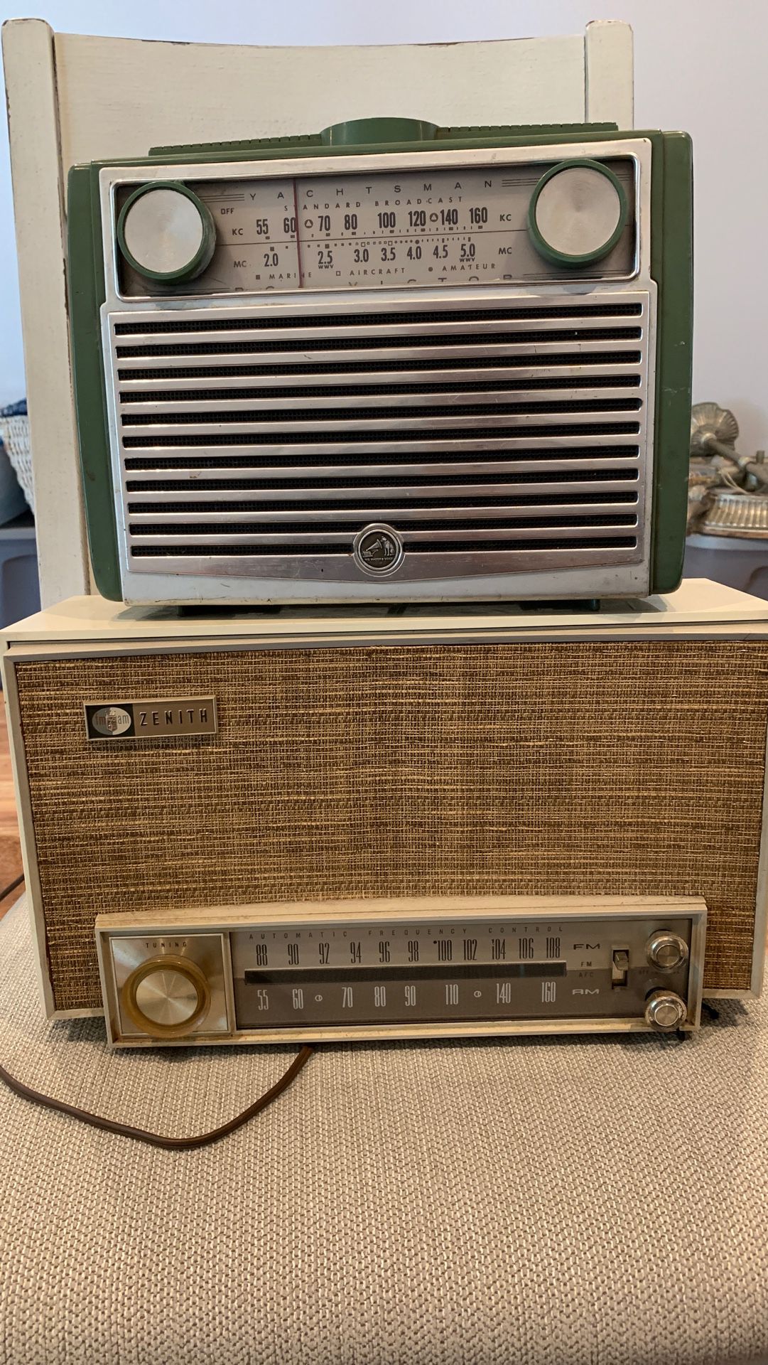Antique radios