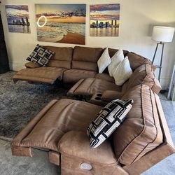 * Like New * Ashley furniture 6pc electric reclining sectional sofa ( Free delivery )