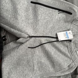 Nike Tech Reflective Sweatpants‼️