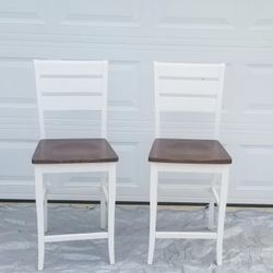 2 Matching Counter Height Stools