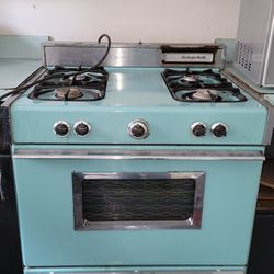Vintage Roper Whirlpool  Gas Oven / Stove