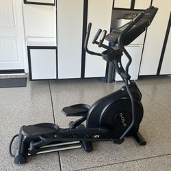 SOLE E25 Elliptical Trainer