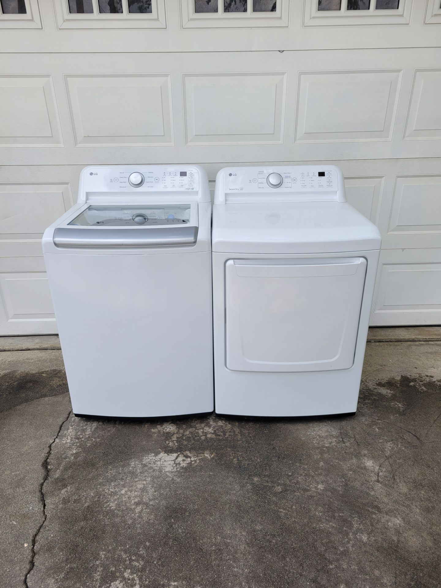 LG WASHER AND ELECTRIC DRYER 240V