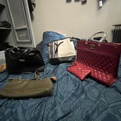 Women’s Handbags