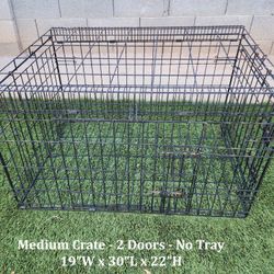 1 Medium Size Folding Heavy Duty Wire Pet / Dog Crate / Animal Carrier / Kennel / Cage