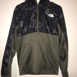 Men’s Northface jacket size small