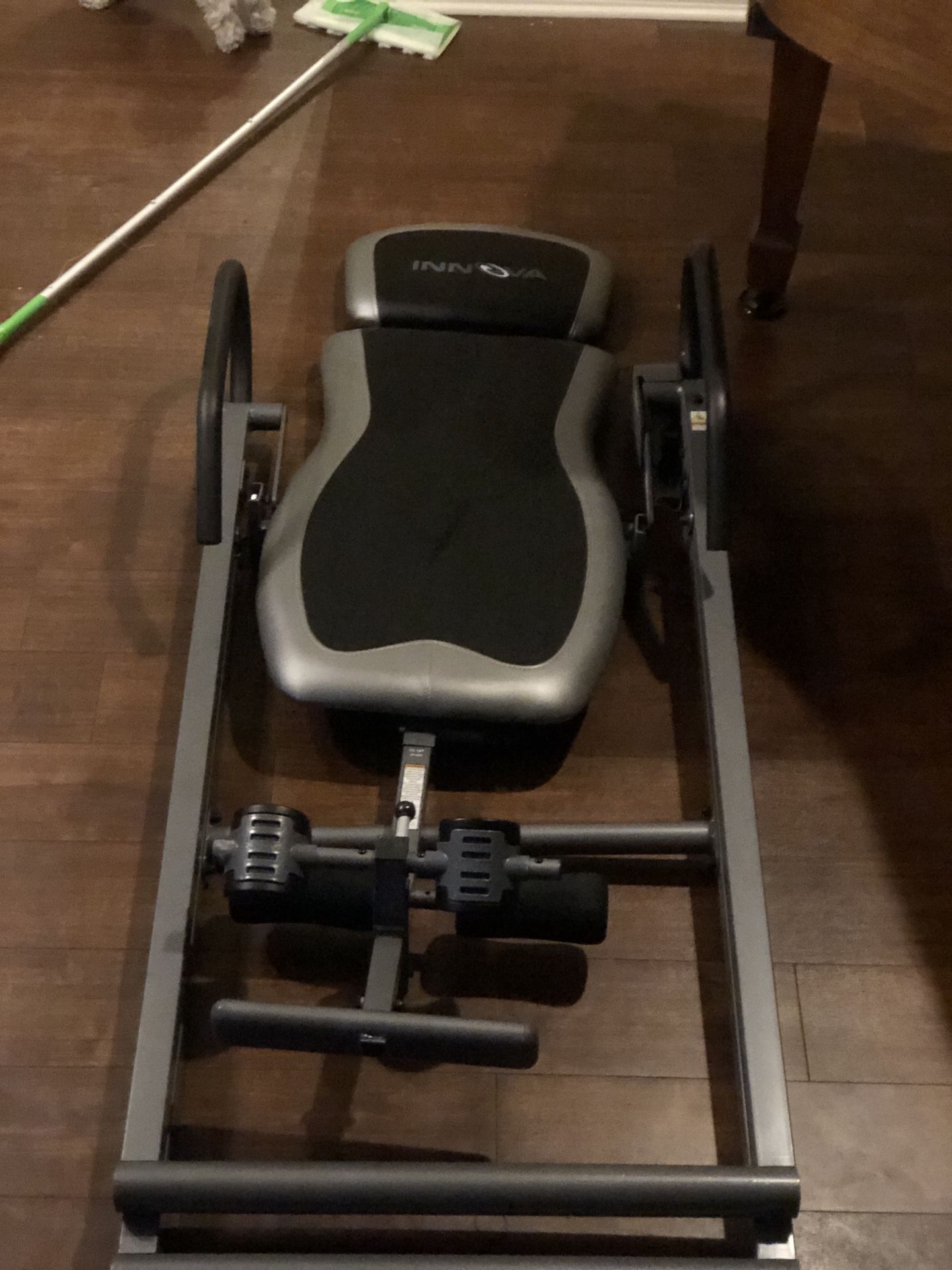 Innova Inversion Table With Reversible Ankle Holders