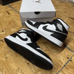 Air Jordan 1 Mid SE “Particle Grey” Shoes (DO7139-002) Women's 8W, 9W