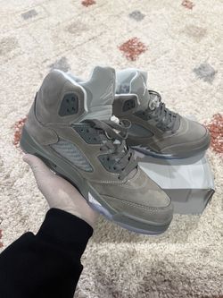 Air Jordan 5 wolf grey