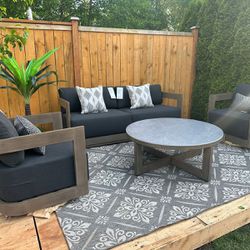 Beautiful Outdoor Furniture With Round Table 
