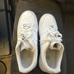 Air Force Ones Read Caption 