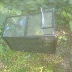 50 Gallon Tank Snake,Fish,Lizards, Etc 