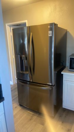 LG refrigerator