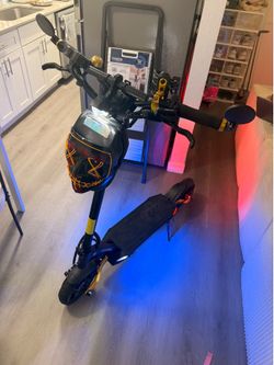 Kaabo Mantis Pro SE Electric Scooter