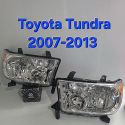 Toyota Tundra 2007-2013 Headlights 