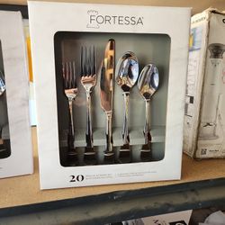 For Tessa 20 Piece Flatware Set 18 /10 Stainless Steel