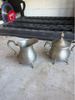 Early American Pewter gift set