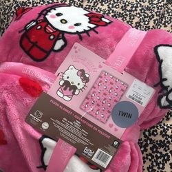 Hello Kitty Cupid Twin