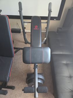 Weight bench leg machine