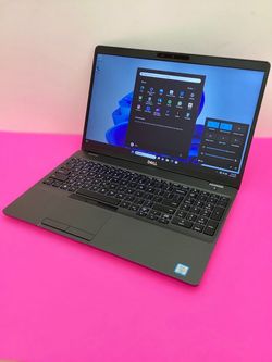 Dell i5 vPro Quad-Core 8th 15.6” Full HD Touchscreen laptop / Windows 11 Pro / SSD 512GB / RAM 16GB / Camera / HDMI / USB C / Bluetooth / Charger / Ba