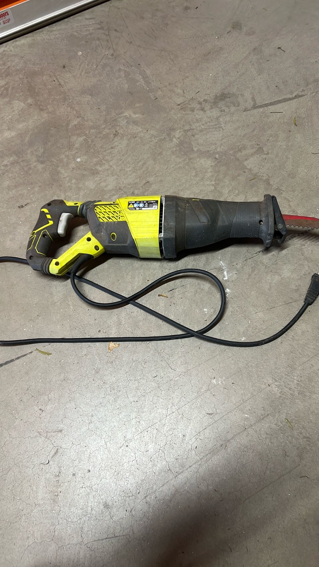 Ryobi sawsall RJ186v. Works Perfectly