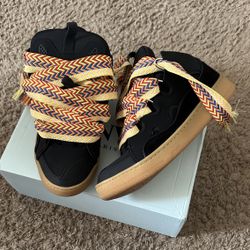 Black Lanvin Curbs Size 42