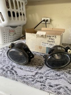 E46 M3, 330 ZHP, E39 M5 OEM glass fog lights. Not plastic.