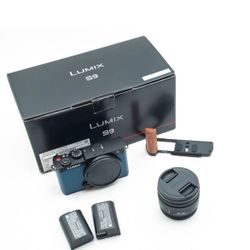 Panasonic lumix S9 full frame Mirrorless camera with 18-40mm F4.5-6.3 lens 