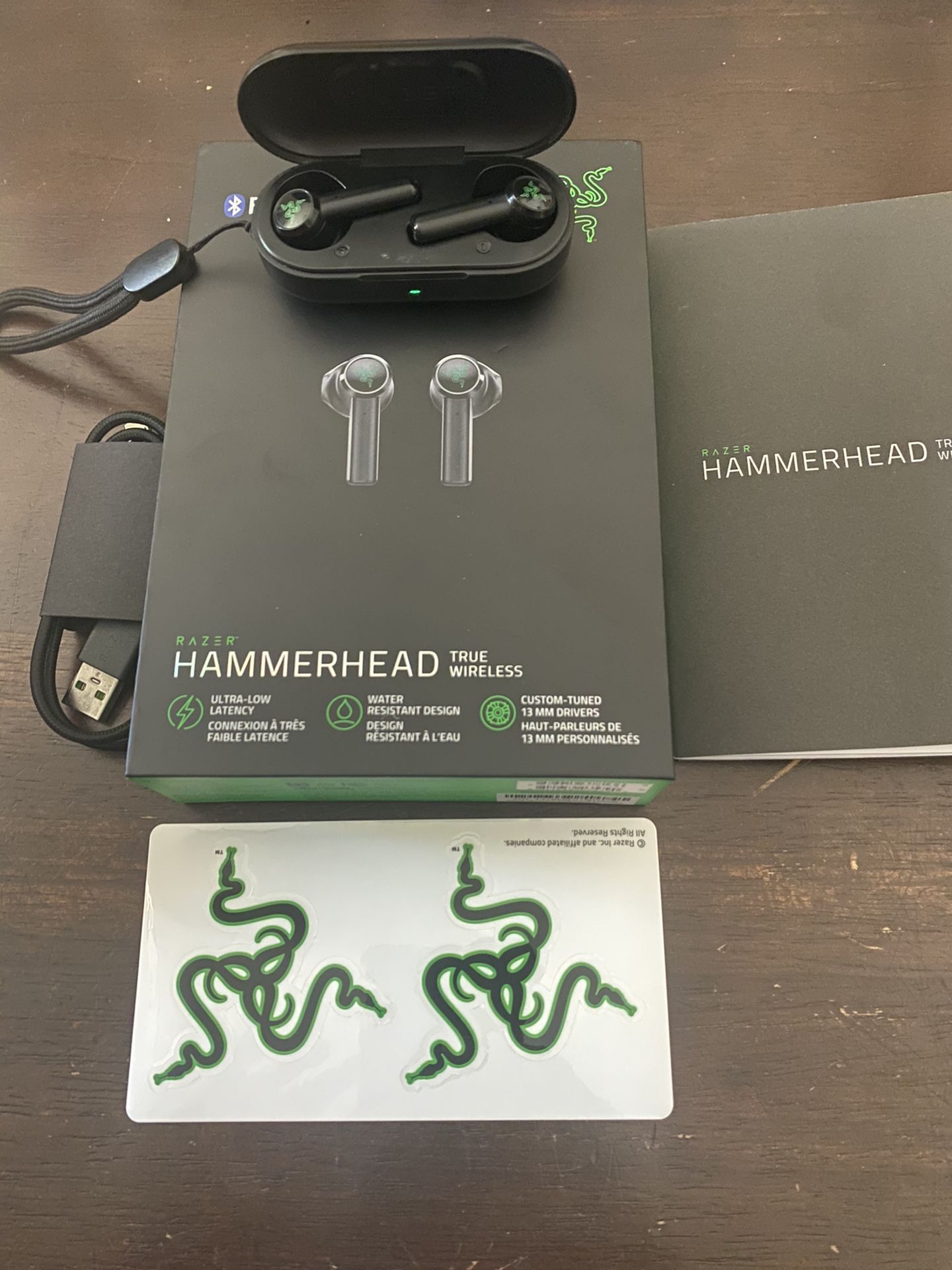Razor Hammerhead Bluetooth Headphones