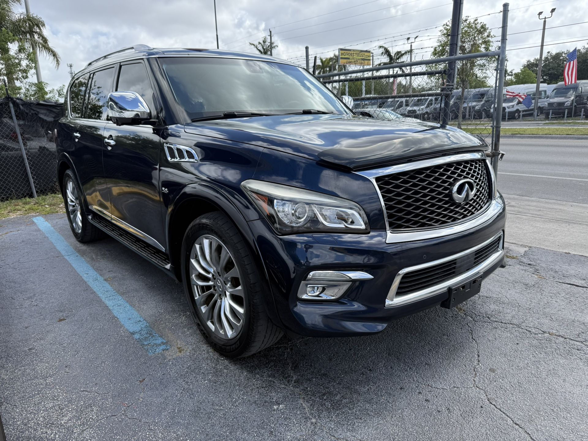 2015 Infiniti Qx80