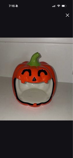 Halloween decor