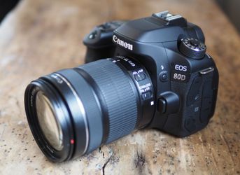 Canon 80D