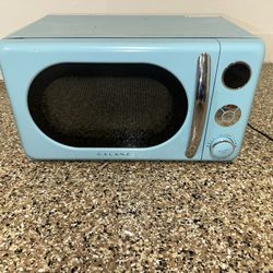 Cute Microwave 