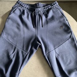 Nike Tech Fleece Joggers | Men’s L | Midnight Navy 