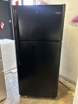 Refrigerators with 90 days warranty available