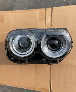 RH LED 2015-2020 Dodge Challenger Headlight Assembly Black Halogen LED Headlamp passenger Side