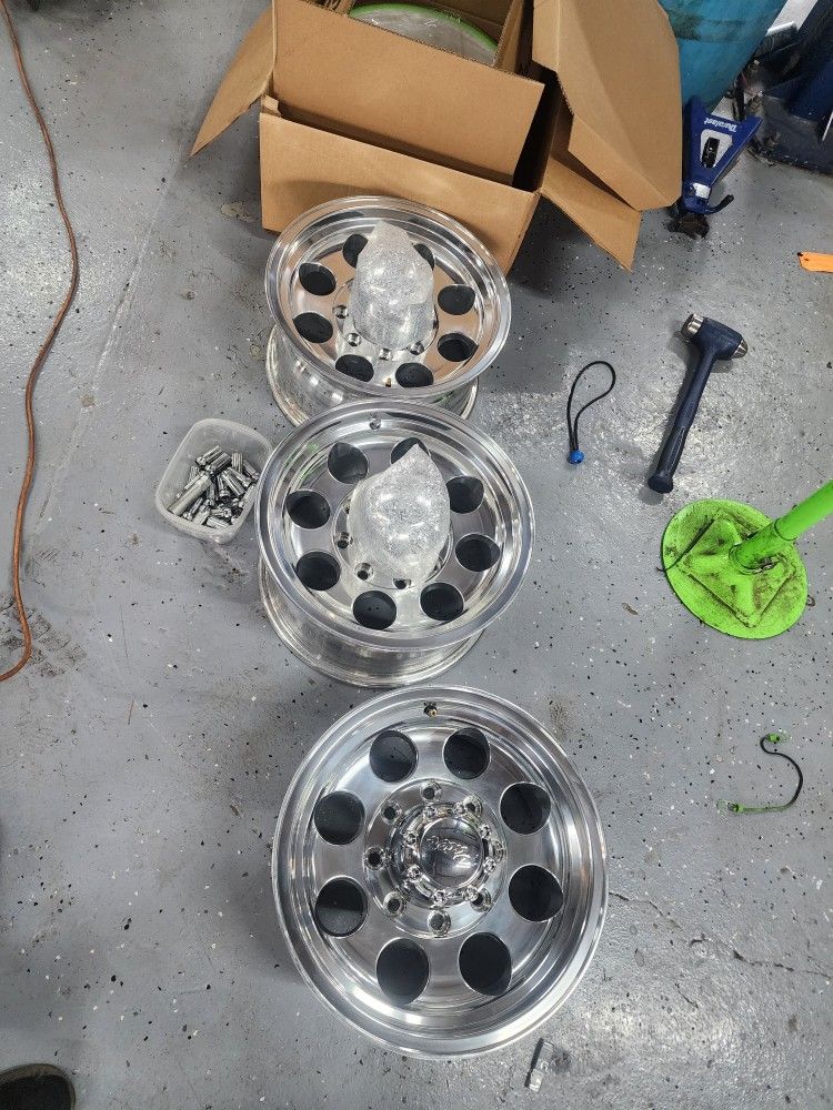 Brand New Pacer Wheels 16x8 8x6.5 Lug